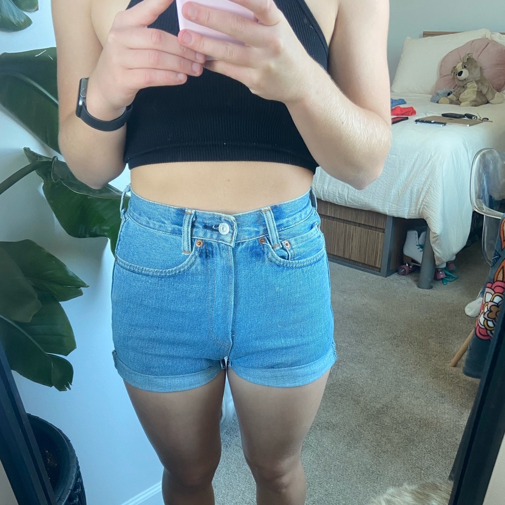 levi jean shorts